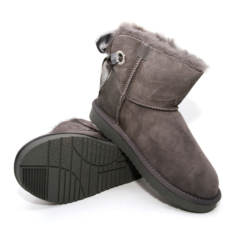 Mini Bow Uggs