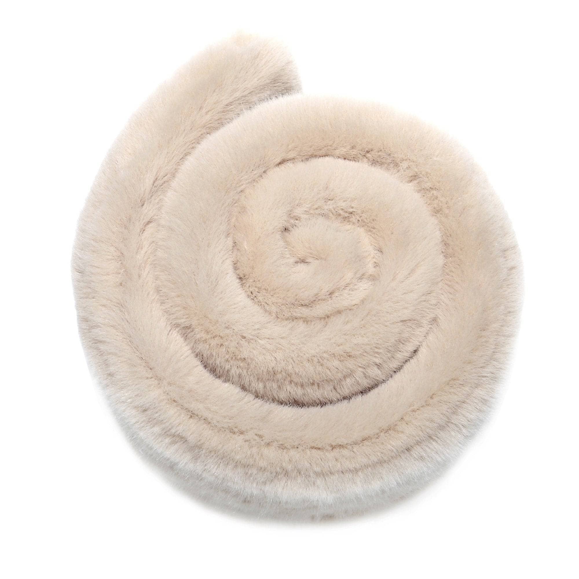 - Ollie Faux Fur Scarf - Original UGG Australia Classic