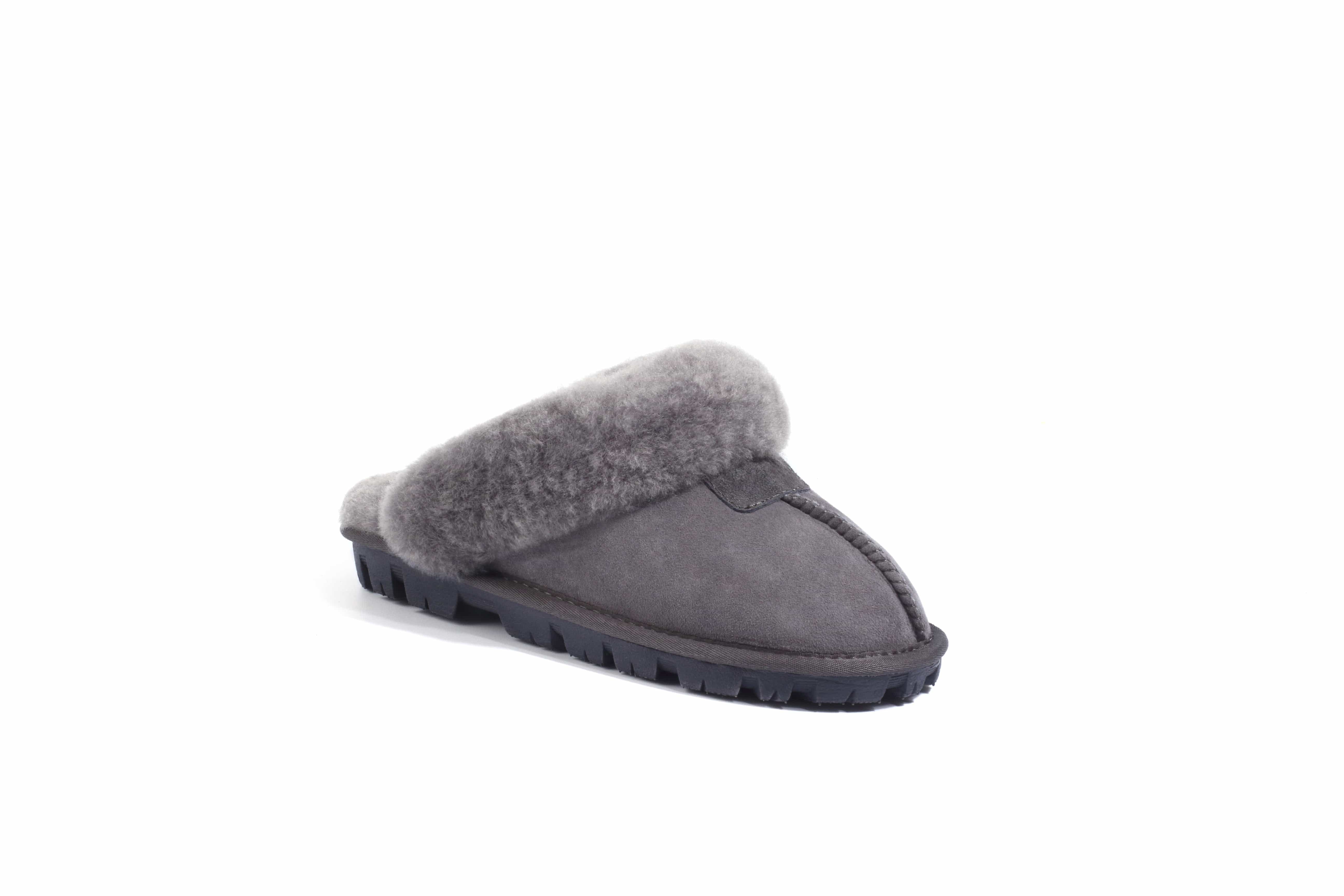 - UGG Platinum Scuff - Original UGG Australia Classic
