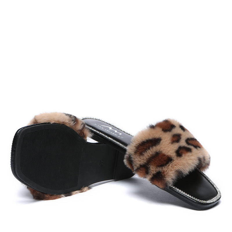 Fluffy Soren Sandals