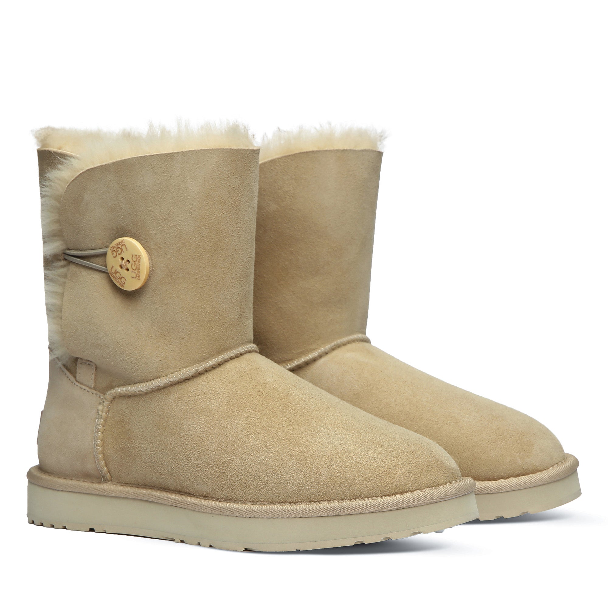 Classic Mid Button Uggs